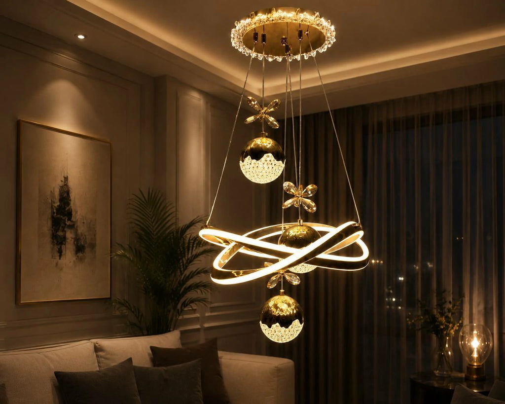 Gold Diamond Orbit Pendant – lit