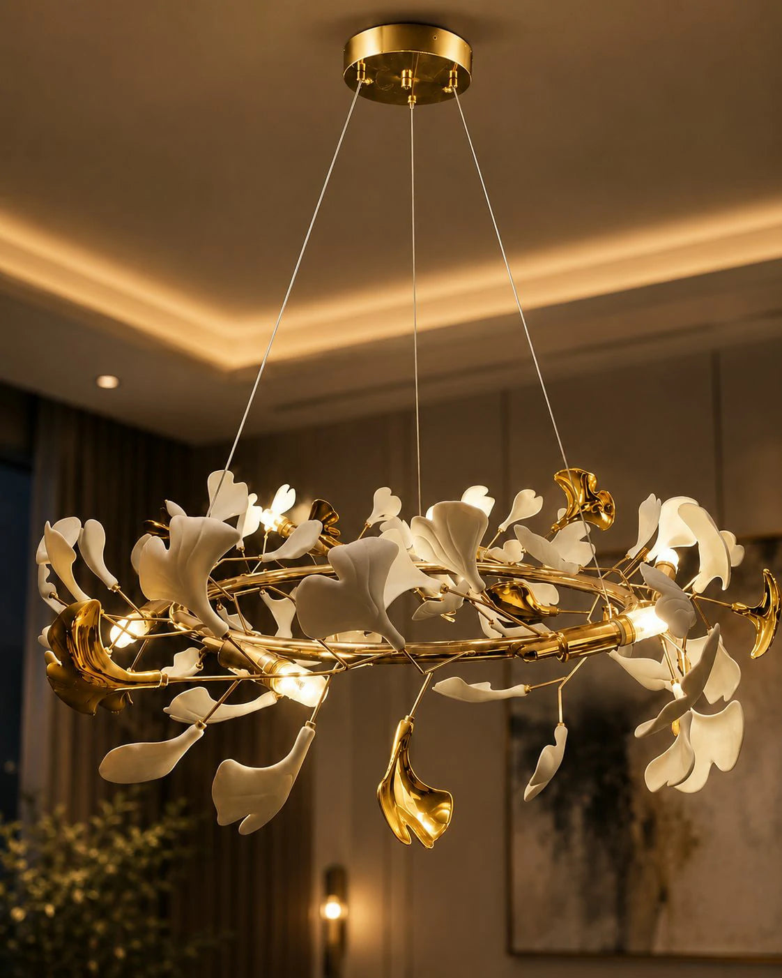 Golden Leaves Symphony Chandelier – lit